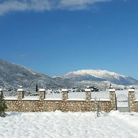 Homestay Xenios Petritis *